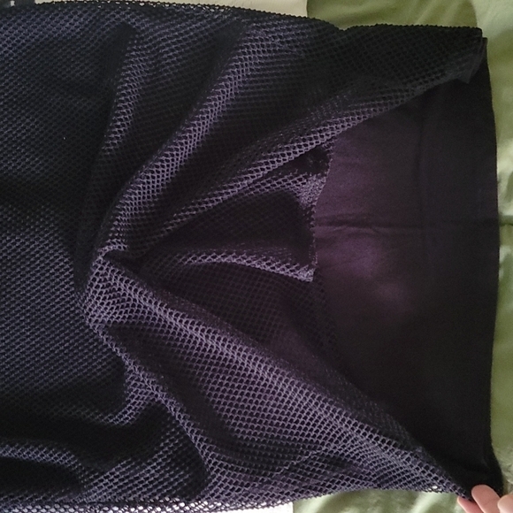 Layered Black top - Picture 3 of 3